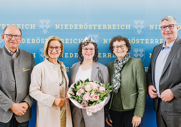 NÖ Vize-Weinkönigin Laura Neustifter