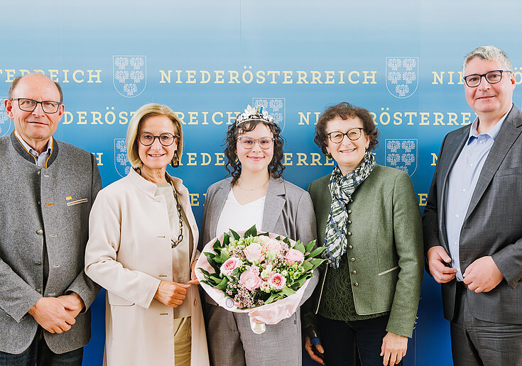 NÖ Vize-Weinkönigin Laura Neustifter